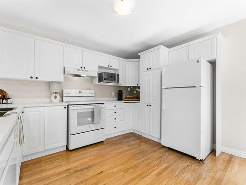 111 St George Boulevard, Hammonds Plains, NS 
