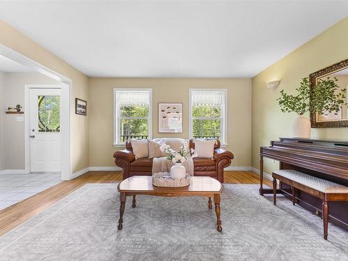 111 St George Boulevard, Hammonds Plains, NS 