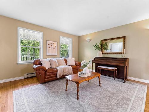 111 St George Boulevard, Hammonds Plains, NS 