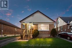 LOWER - 328 WILSON ROAD S  Oshawa, ON L1H 6C5