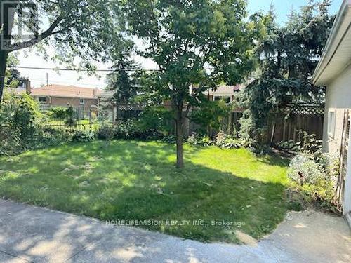 Upper - 16 Nova Drive, Hamilton, ON 