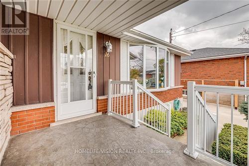 Upper - 16 Nova Drive, Hamilton, ON 