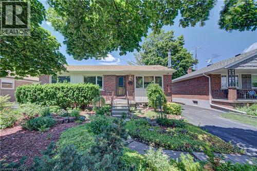 56 FERRARA Street  Hamilton, ON L8T 4C4