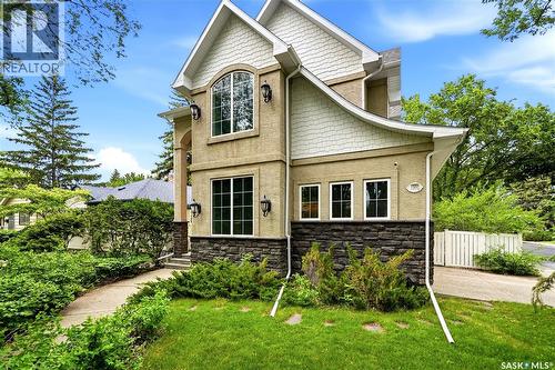 3202 Hill Avenue, Regina, SK 