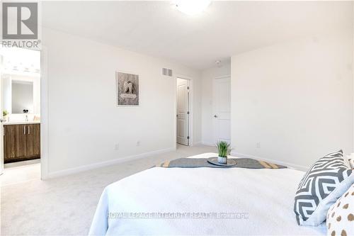 247 Clonrush Way, Ottawa, ON 
