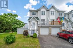 36 - 25 CASTLEGREEN PRIVATE  Ottawa, ON K1T 3N4
