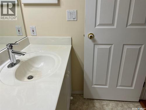 302 2300 Tell Place, Regina, SK 