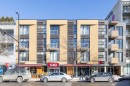 Façade - 209-5255 Av. Du Parc, Montréal (Le Plateau-Mont-Royal), QC 