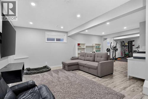 418 Evansdale Way Nw, Calgary, AB 