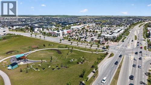 418 Evansdale Way Nw, Calgary, AB 