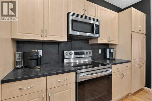 418 Evansdale Way Nw, Calgary, AB 