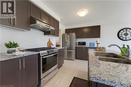 47 Newcastle Court, Kitchener, ON 