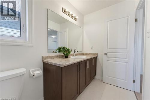 47 Newcastle Court, Kitchener, ON 