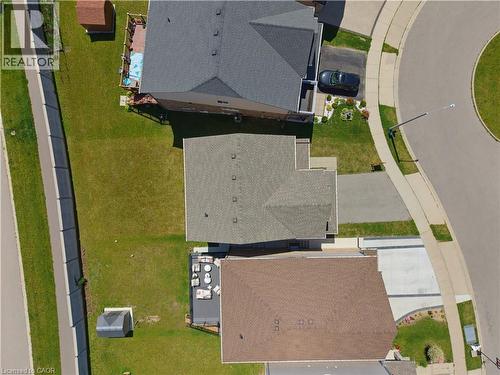 47 Newcastle Court, Kitchener, ON 