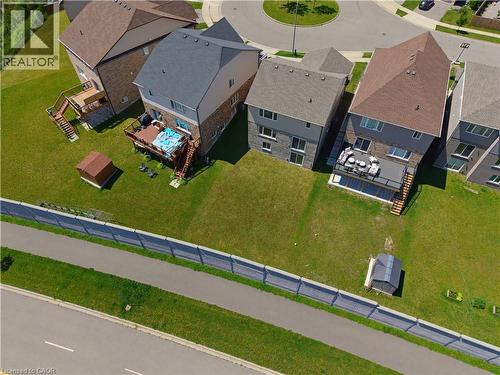 47 Newcastle Court, Kitchener, ON 