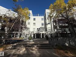 #404 12028 103 AV NW  Edmonton, AB T5K 2T9