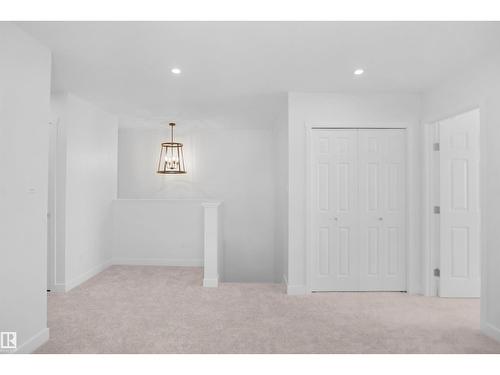 22509 83A Av Nw, Edmonton, AB 