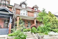 BASEMENT - 482 CONCORD AVENUE  Toronto, ON M6H 2P8