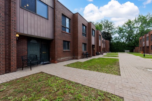 Entrée extérieure - 6590B Ch. Kildare, Côte-Saint-Luc, QC - Outdoor With Exterior