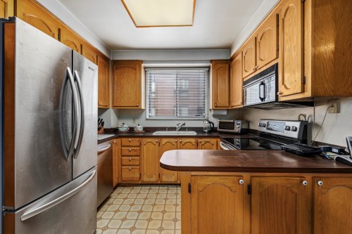 Cuisine - 6590B Ch. Kildare, Côte-Saint-Luc, QC - Indoor Photo Showing Kitchen