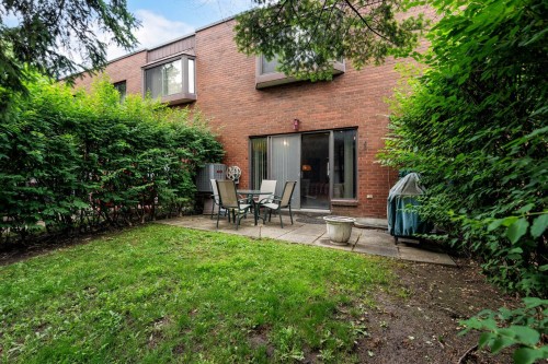 Face arrière - 6590B Ch. Kildare, Côte-Saint-Luc, QC - Outdoor With Deck Patio Veranda