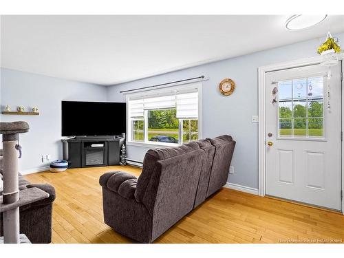 82 Nevers Rd, Lincoln, NB 