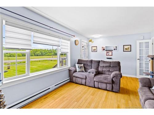 82 Nevers Rd, Lincoln, NB 