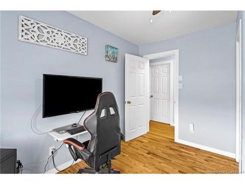 82 Nevers Rd, Lincoln, NB 