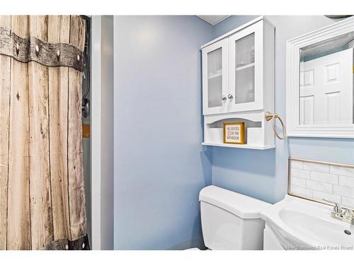 82 Nevers Rd, Lincoln, NB 
