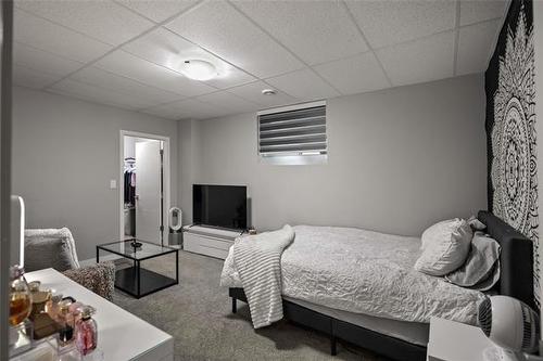 82 Jim Gauthier Dr, Winnipeg, MB 