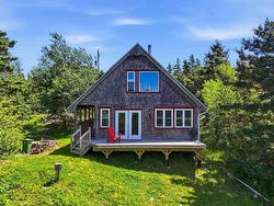 8560 Peggys Cove Road  Indian Harbour, NS B3Z 3P4