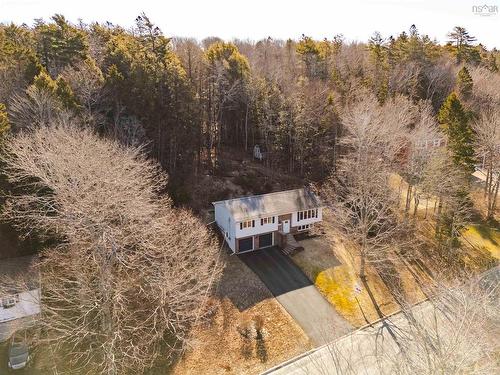 212 Howe Avenue, Fall River, NS 