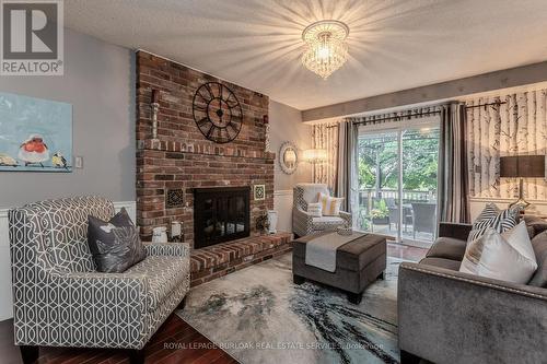 12 Branthaven Drive, Hamilton, ON 