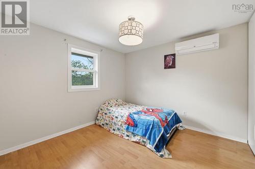 25 Dipper Crescent, Halifax, NS 