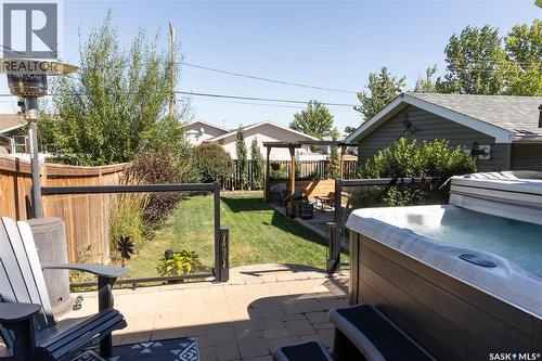 600 5Th Avenue W, Assiniboia, SK 