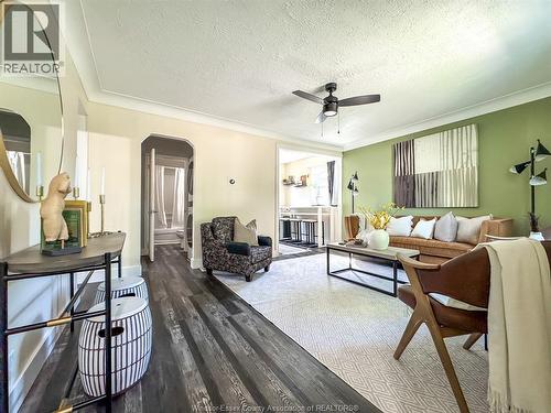 2392 Louis, Windsor, ON 