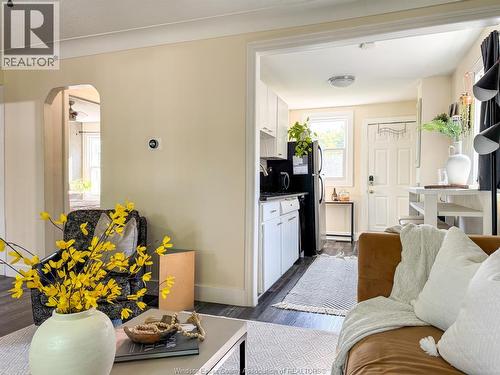 2392 Louis, Windsor, ON 