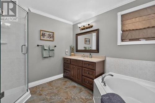 4 Piece Bath Main Level - Midland, ON 