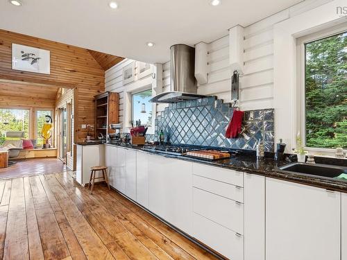 22 Heron Point Road, Martins River, NS 