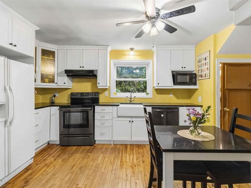 618 Herring Cove Road, Halifax, NS 