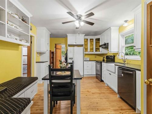 618 Herring Cove Road, Halifax, NS 