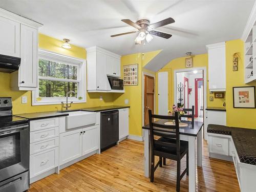 618 Herring Cove Road, Halifax, NS 