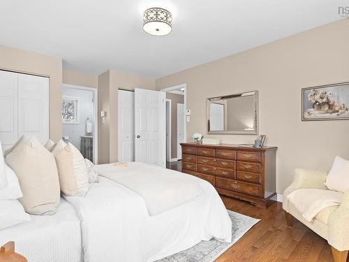 8 Capistrano Drive, Dartmouth, NS 