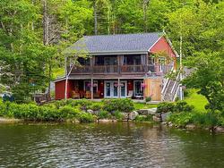49 Cove Road  Mount Uniacke, NS B0N 1Z0