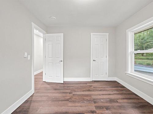 12 Nelson Avenue, Halifax, NS 