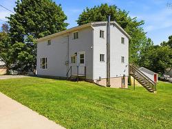 36 Willow Street  Hantsport, NS B0P 1P0