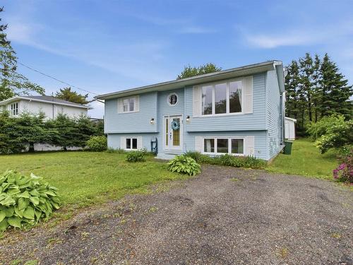 83 Eisener Street, Timberlea, NS 