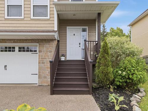 100 Viridian Drive, Dartmouth, NS 