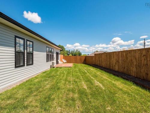 5 Mccully Crescent, Hantsport, NS 