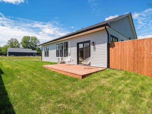 5 Mccully Crescent, Hantsport, NS 